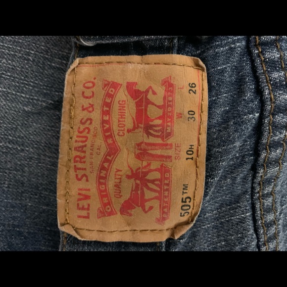 Levi’s 505 blue jeans (2pair) - Picture 3 of 3